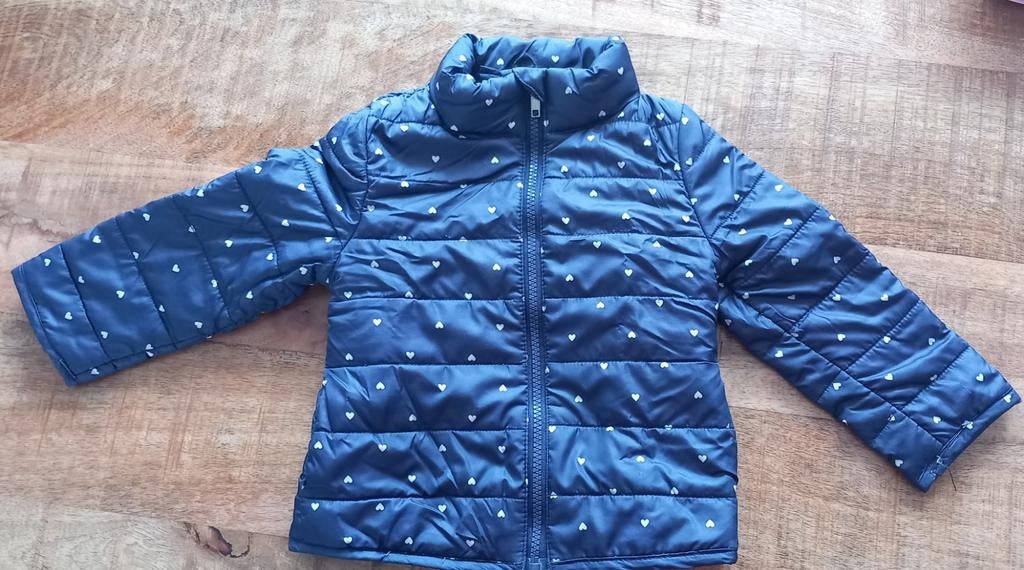 Blauwe tussenjas/zomerjas hartjes maat 92, Kinderen en Baby's, Kinderkleding | Maat 92, Gebruikt, Meisje, H&M, Ophalen of Verzenden