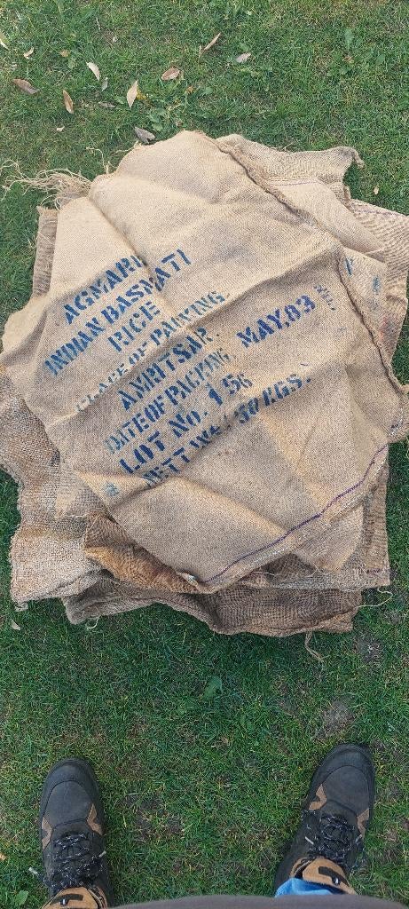 Jute zakken, Ophalen, Gebruikt