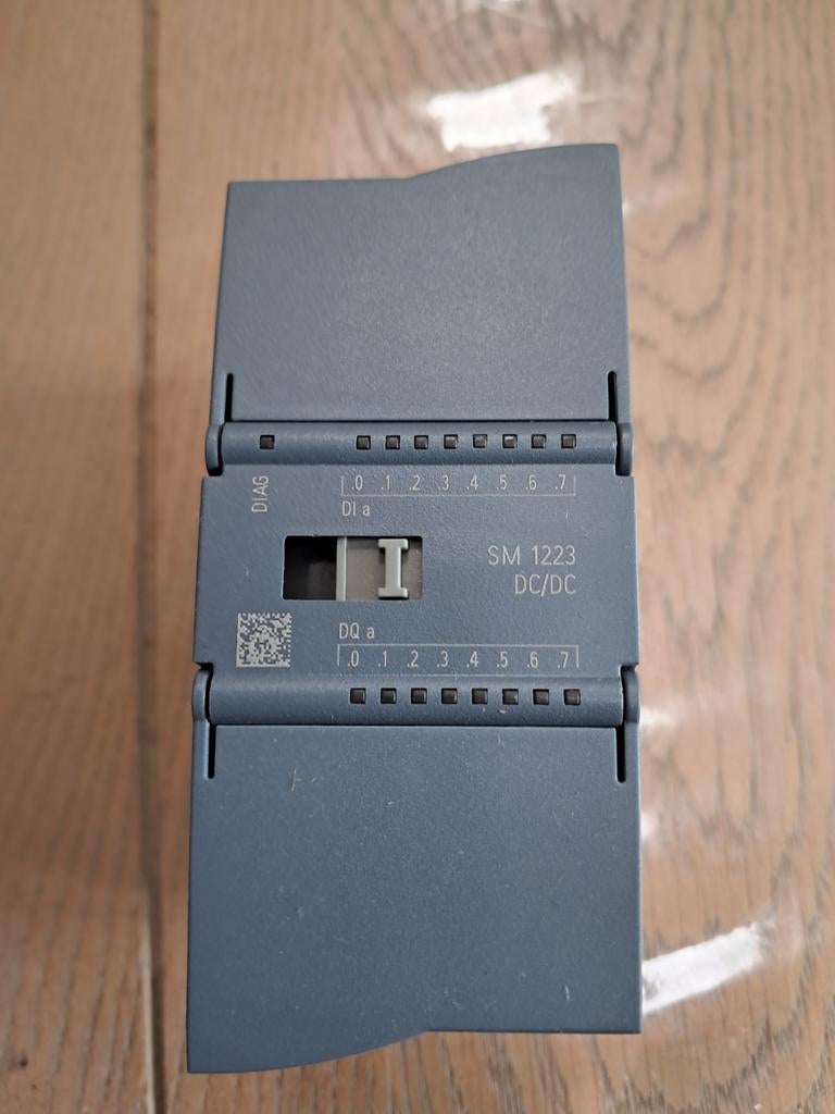Siemens Simatic S7 1200, 8 digital input/output., Ophalen of Verzenden, Nieuw