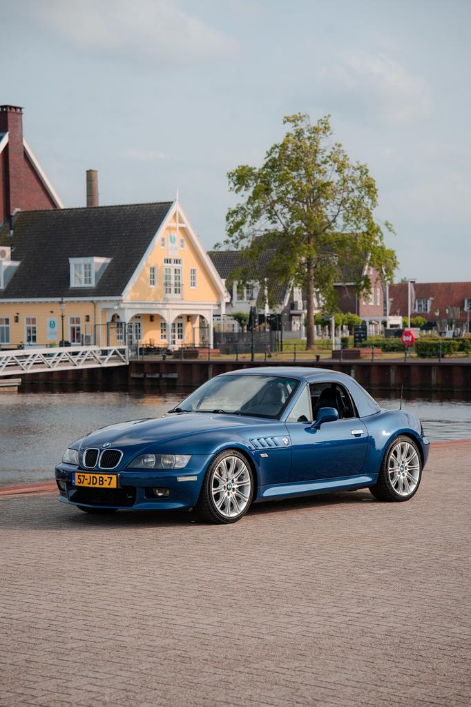 BMW Z3 3.0 widebody, Achterwielaandrijving, Zwart, Cabriolet, Blauw