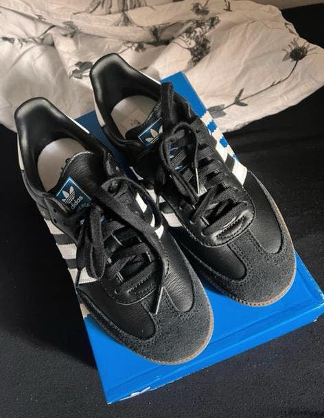 Adidas sambas sneakers nieuw, Ophalen of Verzenden, Zo goed als nieuw, Schoenen