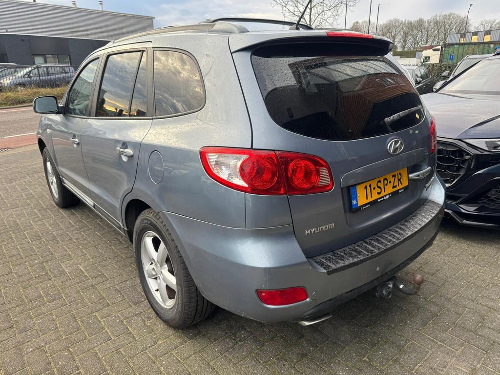 Hyundai Santa Fe 2.7i V6 4WD Style 7p AUTOMAAT LEDER CARPLAY, Auto's, Hyundai, Automaat, Santa Fe, Gebruikt, 2000 kg