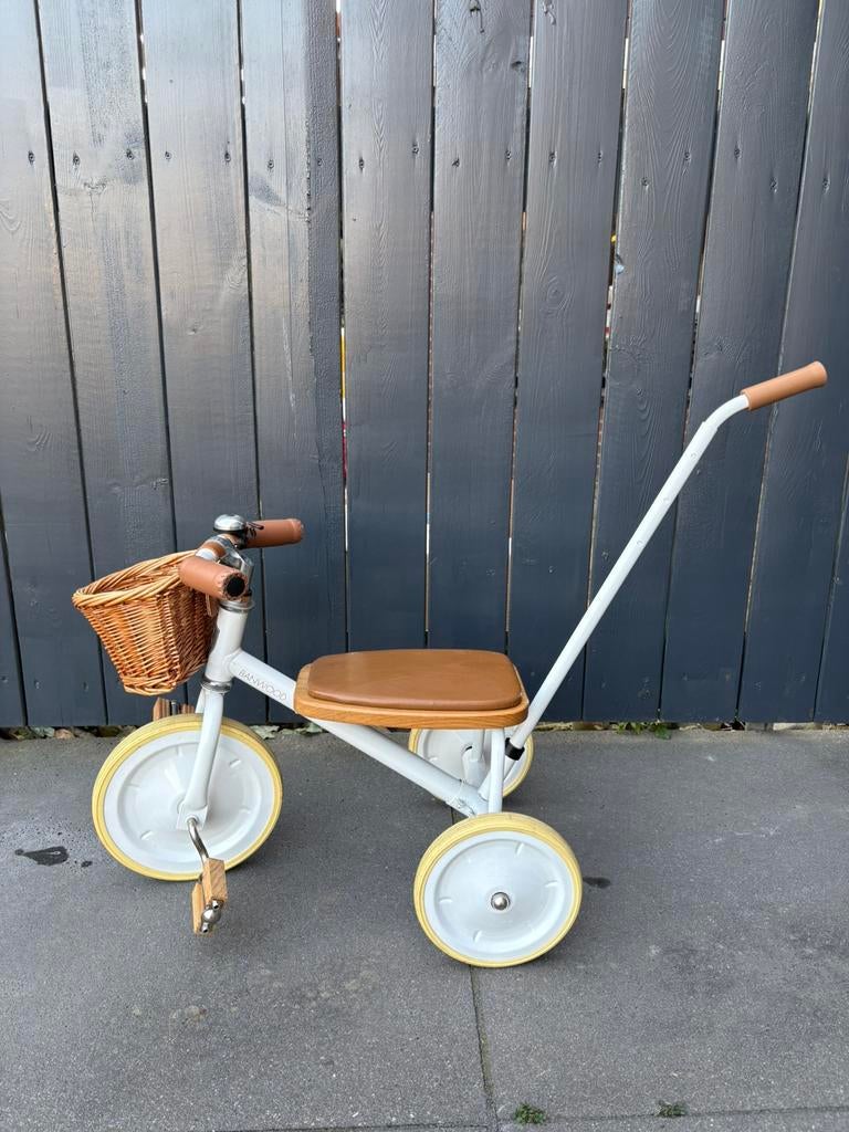 Banwood driewieler, Ophalen, Zo goed als nieuw, Duwstang