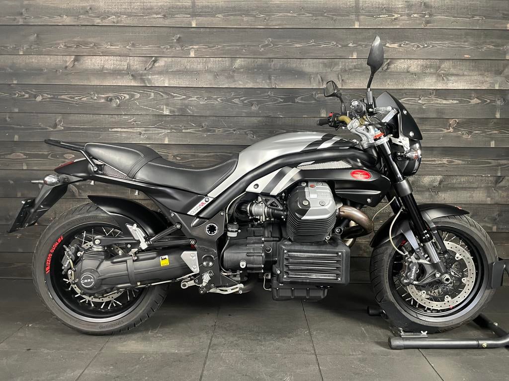 Moto Guzzi GRISO 1200 8V SE BLACK DEVIL (bj 2014), Motoren, Motoren | Moto Guzzi, Bedrijf, 1151 cc, Sport, Meer dan 35 kW