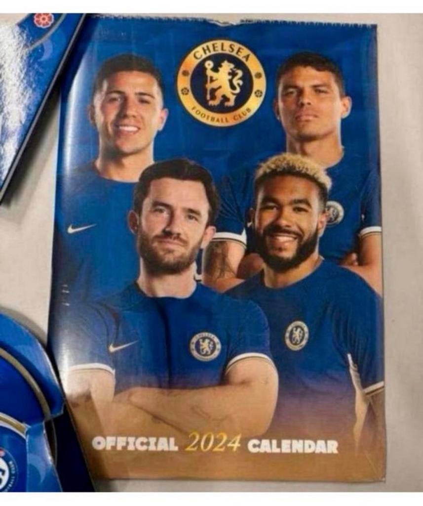 Chelsea Football club 2024 - A3 Kalender dinner set 2 boeken, Buitenlandse clubs, Overige typen, Nieuw, Ophalen of Verzenden