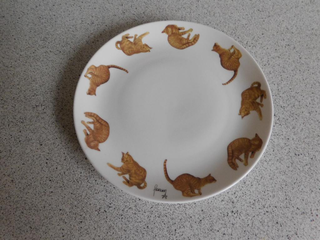 Bord 19 cm. Joris Francien van Westering, Ophalen of Verzenden, Zo goed als nieuw, Bord(en), Overige stijlen