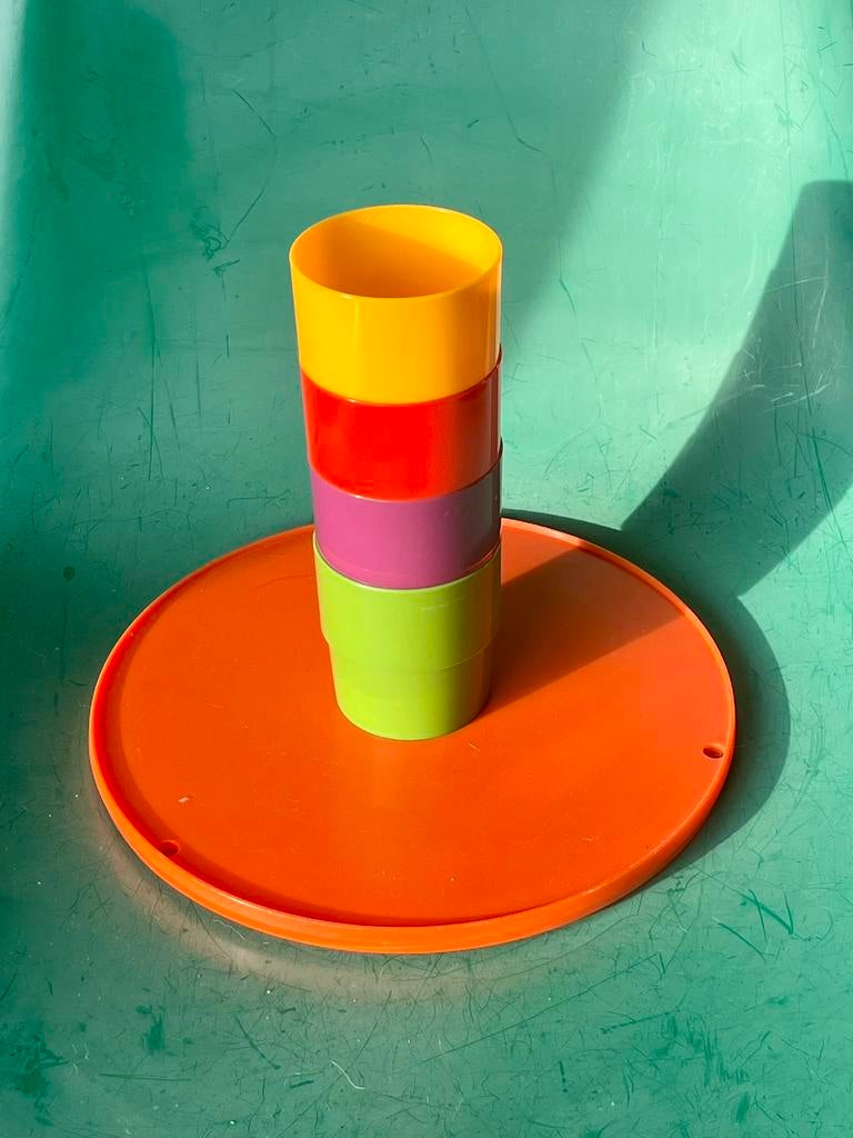Retro kunststof bekers gekleurd Fleuril maatbekers, Ophalen of Verzenden, Huis en Inrichting