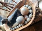 Set van 2 decoratieve houten ballen, Ophalen of Verzenden
