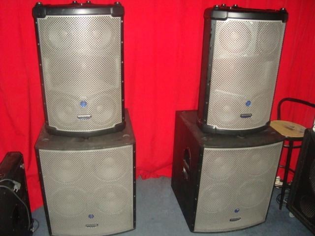 Gebruikt: Mackie complete passieve PA set S1108, Audio, Tv en Foto, Luidsprekers, Overige typen, 120 watt of meer, Ophalen, Overige merken