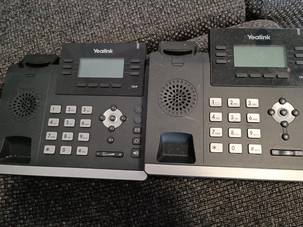 Yealink IP phone T41P 2x, Telecommunicatie, Datacommunicatie en VoIP, Ophalen, Gebruikt, Telefoon