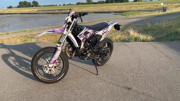 Beta rr 50, Fietsen en Brommers, Brommers | Derbi, Zo goed als nieuw, Ophalen