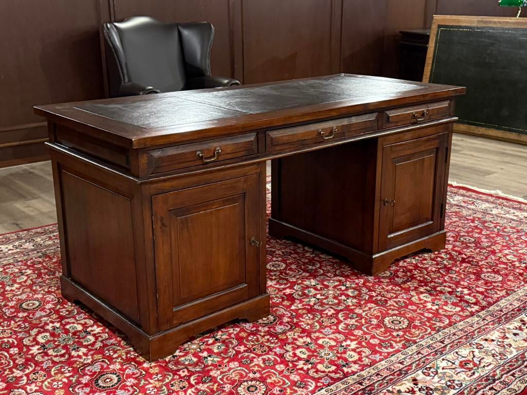 Klassiek Engels bureau #660, Huis en Inrichting, Bureaus, Hout, Bruin, Ophalen of Verzenden, Overige merken