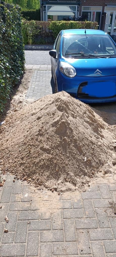 Straatzand / Ophoogzand (+/-1m3, gratis), Tuin en Terras, Zand, Ophalen, Gebruikt, Straatzand
