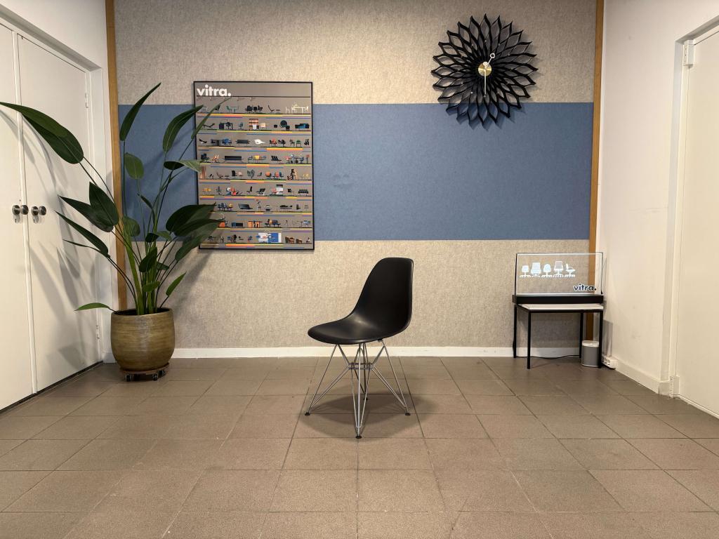 Vitra | Eames | DSR | Zwart & Chrome | 8x, Huis en Inrichting, Stoelen, Vitra, Gebruikt, Vitra Artifort Cassina Fritz Hansen Eames Gispen Pastoe Hay