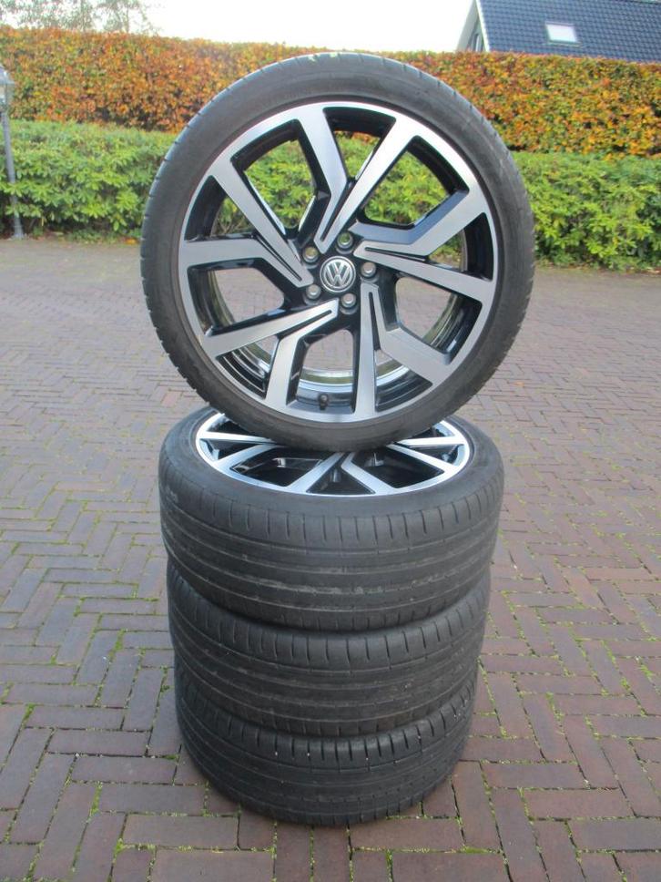 Originele VW Polo 18 inch GTI velgen Brescia IZGST Clubsport, Auto-onderdelen, Banden en Velgen, Banden en Velgen, Zomerbanden