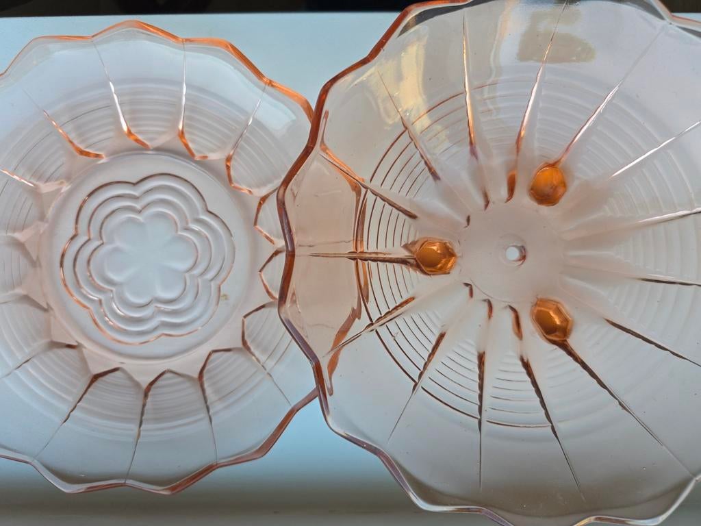 Roze persglazen Vergiet met onderbord  fruittest, Ophalen of Verzenden