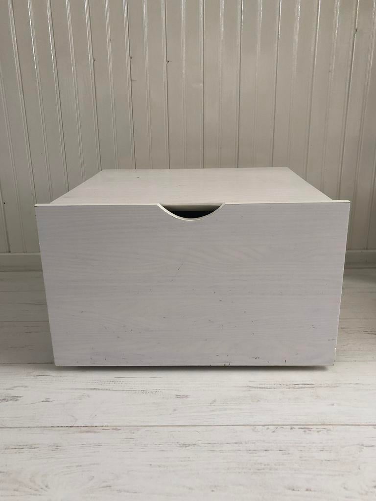 Kist op wieltjes speelgoedkist opruimkist, Ophalen, Gebruikt, 50 tot 100 cm, Minder dan 50 cm