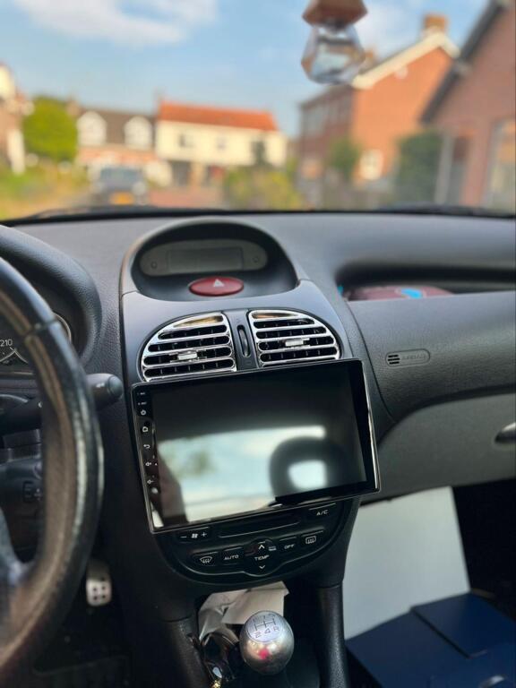 Peugeot 206 | 1998 - 2012 | Autoradio, Gebruikt, Ophalen of Verzenden