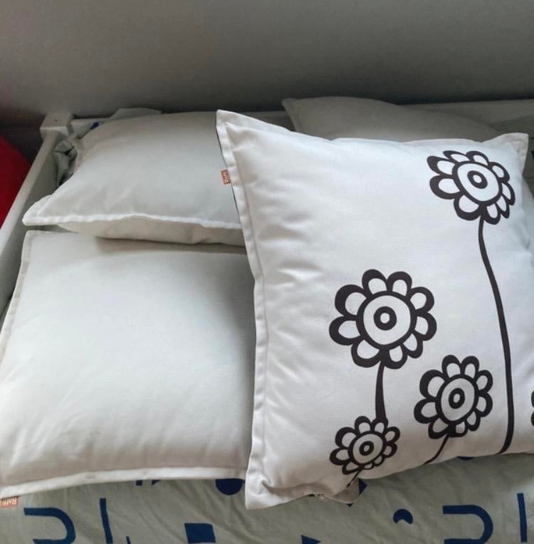 Raffi Kussens 50x50 - 4 stuks, Ophalen of Verzenden, Zo goed als nieuw, Beige, Vierkant