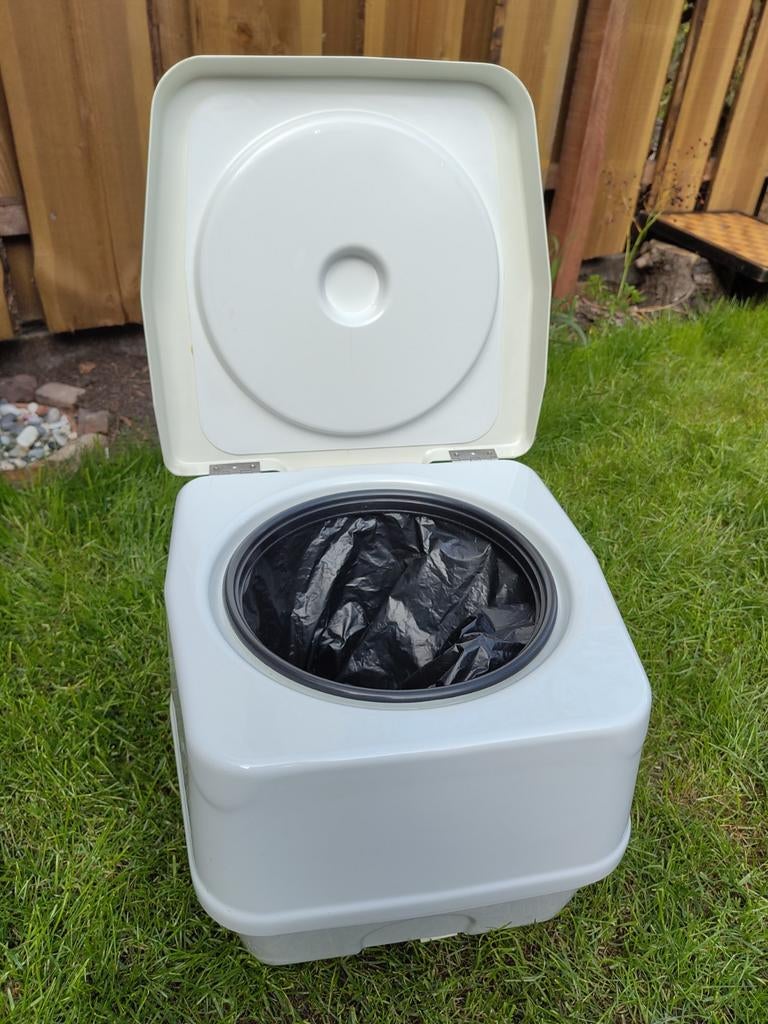 Droogtoilet met extra zakken, Ophalen of Verzenden, Zo goed als nieuw