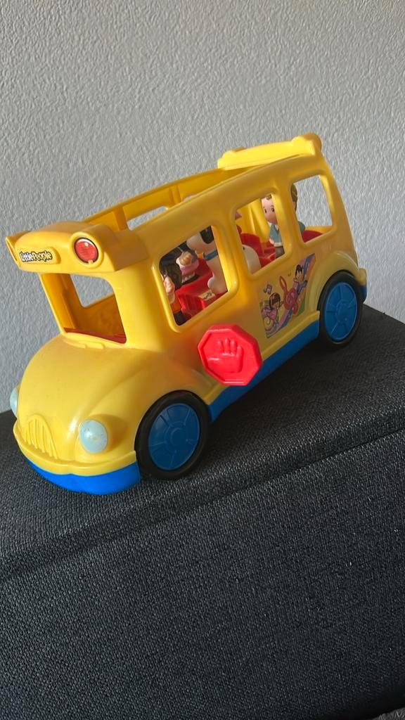 Fisher-Price Little People Schoolbus met figuren, Kinderen en Baby's, Speelgoed | Speelgoedvoertuigen, Gebruikt, Ophalen of Verzenden