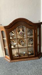 Oud eiken hangkastje + inhoud, Huis en Inrichting, Ophalen of Verzenden, Gebruikt, 25 tot 50 cm