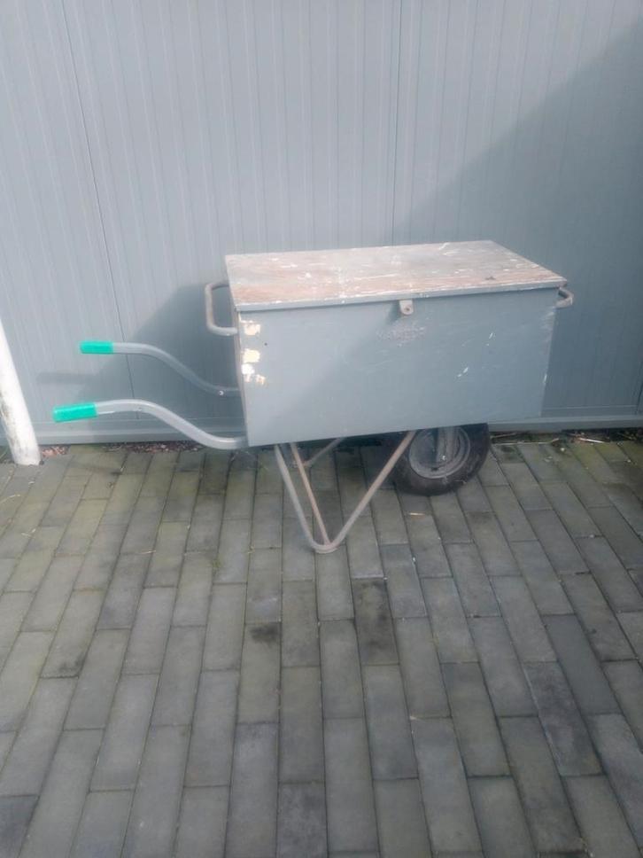 Matador Gereedschapskruiwagen - Gesloten & Afsluitbaar, Tuin en Terras, Kruiwagens, Ophalen