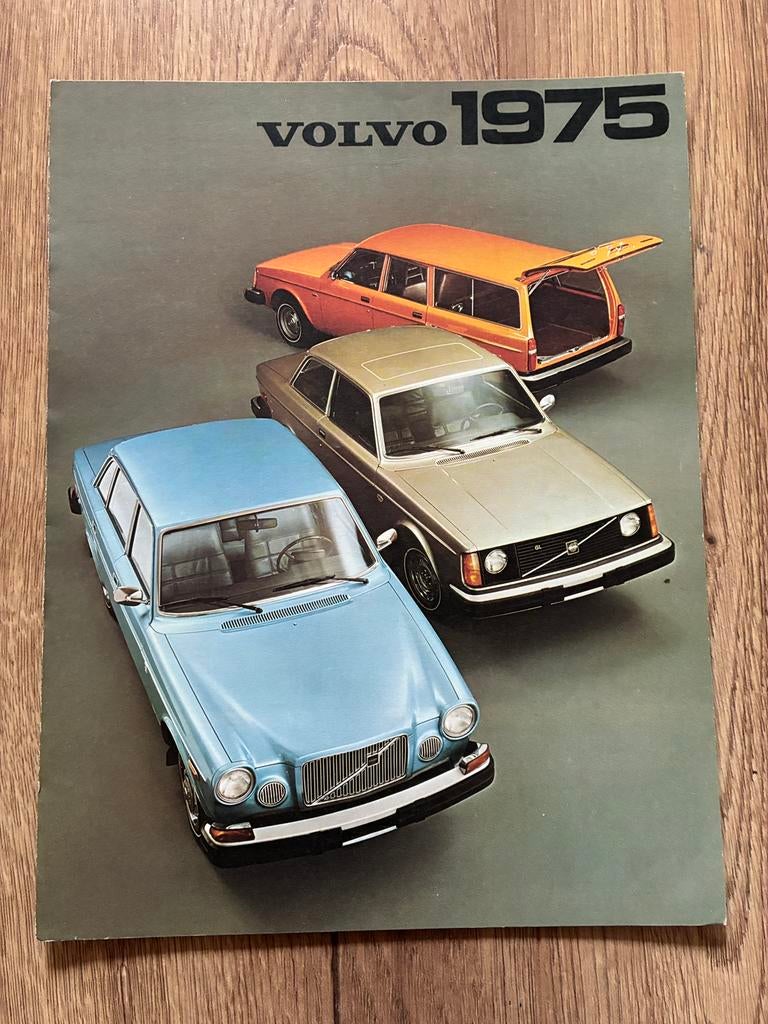 1975 Volvo USA brochure, Ophalen of Verzenden, Zo goed als nieuw, Volvo