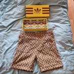 Adidas x Gucci Korte Broek GG Logo Maat M, Kleding | Heren, Adidas x Gucci, Bruin, Maat 48/50 (M), Ophalen of Verzenden