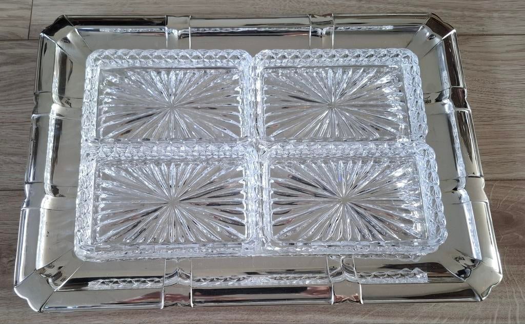 Verzilverd dienblad met 4 kristallen schaaltjes, Huis en Inrichting, Woonaccessoires | Dienbladen, Ophalen, Metaal