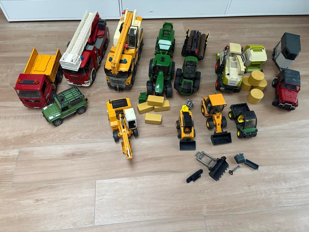 Grote collectie Bruder speelgoedvoertuigen, Ophalen of Verzenden, Gebruikt