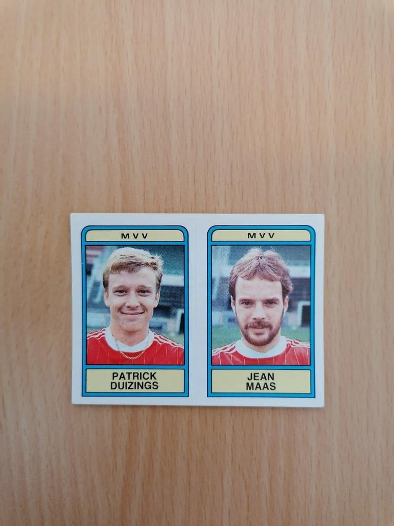 Panini Voetbal 84 #376 Duizings en Maas., Verzamelen, Ophalen of Verzenden, Zo goed als nieuw, Ajax, Poster, Plaatje of Sticker
