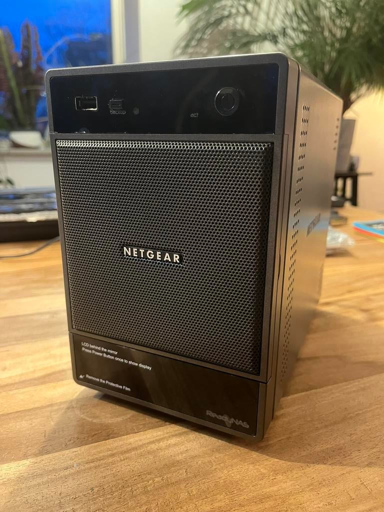 Netgear ReadyNAS Ultra 4 (RNDU4000) in zeer goede staat, Computers en Software, NAS, Ophalen of Verzenden, Zo goed als nieuw