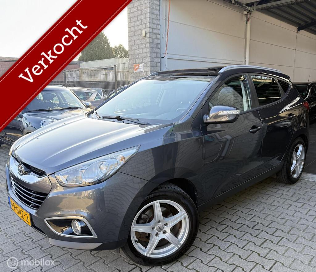 Hyundai ix35 2.0i i-Catcher / PANO / Leer / Origineel NL!, Gebruikt, 4 cilinders, Handgeschakeld, SUV of Terreinwagen