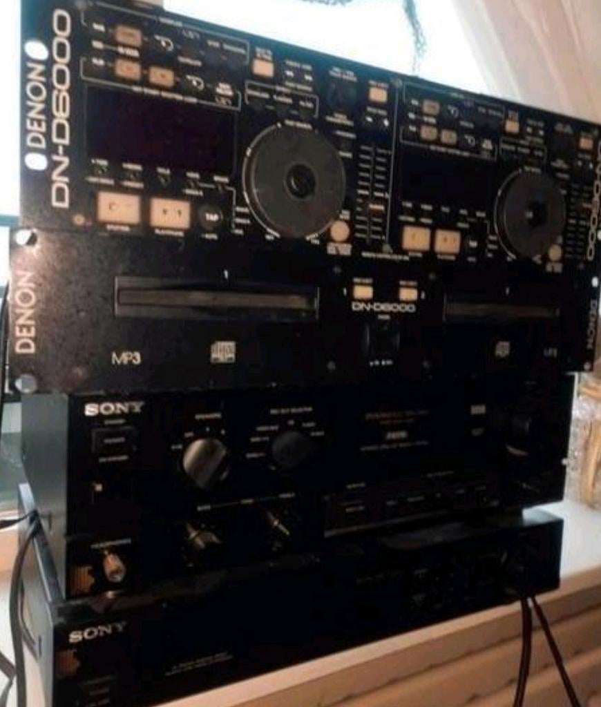 Dj set denon met versterker en cd dubbel, Ophalen of Verzenden