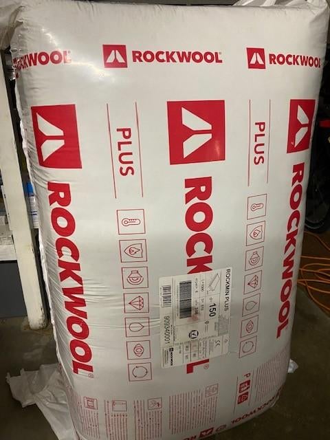 Steenwol verpakt, Doe-het-zelf en Verbouw, Isolatie en Afdichting, Ophalen, 12 cm of meer, Steenwol, Zo goed als nieuw