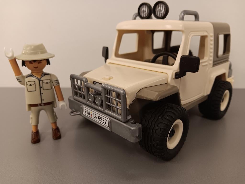 Playmobil JEEP.  Wagen Poppetjes, Onderdelen, 9,95, Verzenden, Zo goed als nieuw, Complete set