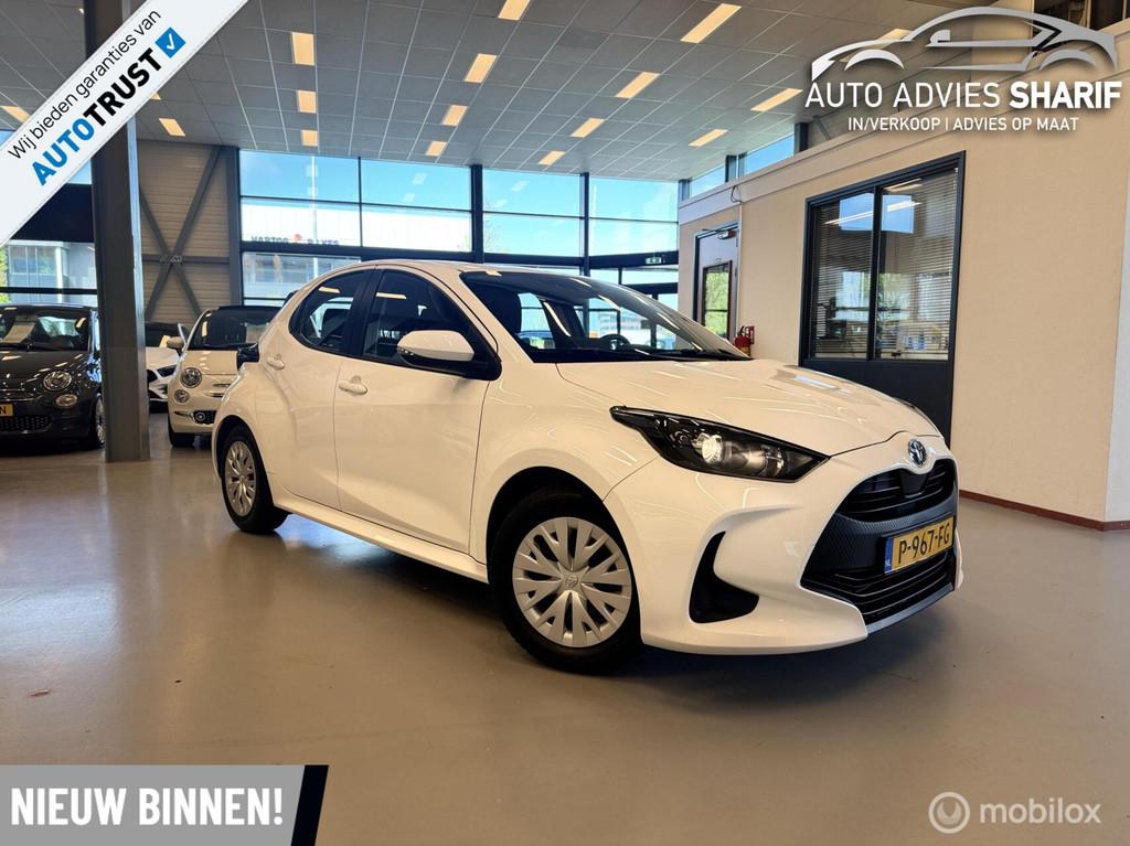 Toyota Yaris 1.5 Hybrid Active, Auto's, Gebruikt, Euro 6, Bedrijf, 26 km/l