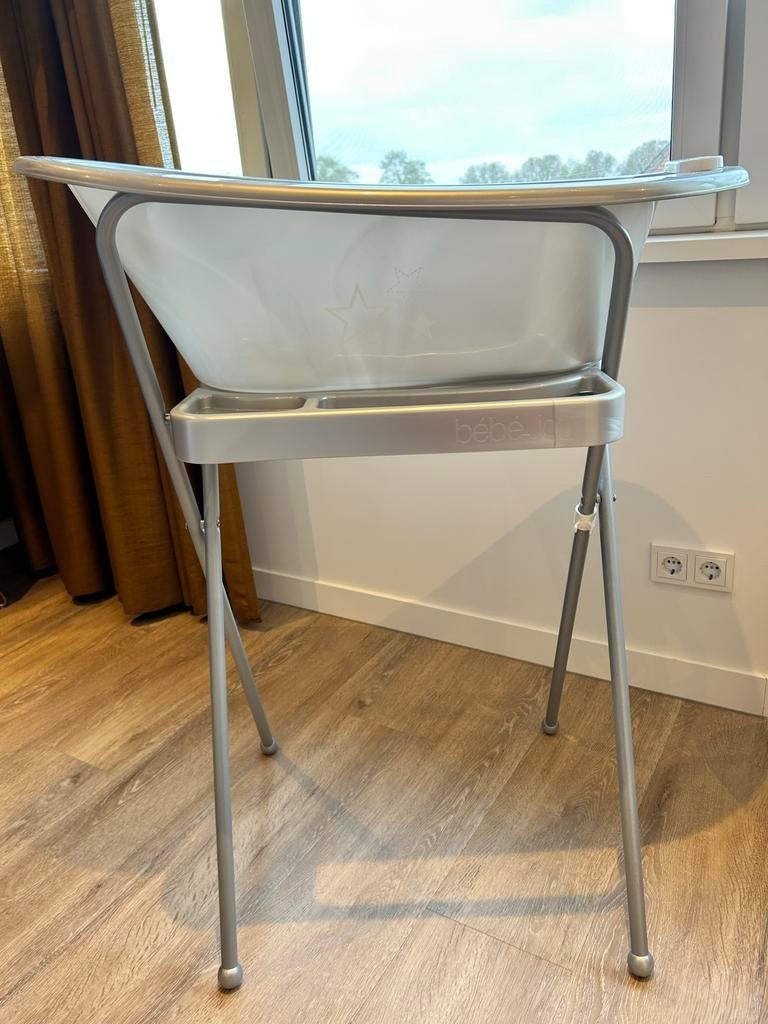 Babybadje met standaard en badthermometer, Ophalen, Zo goed als nieuw, Badje, Bébé-jou