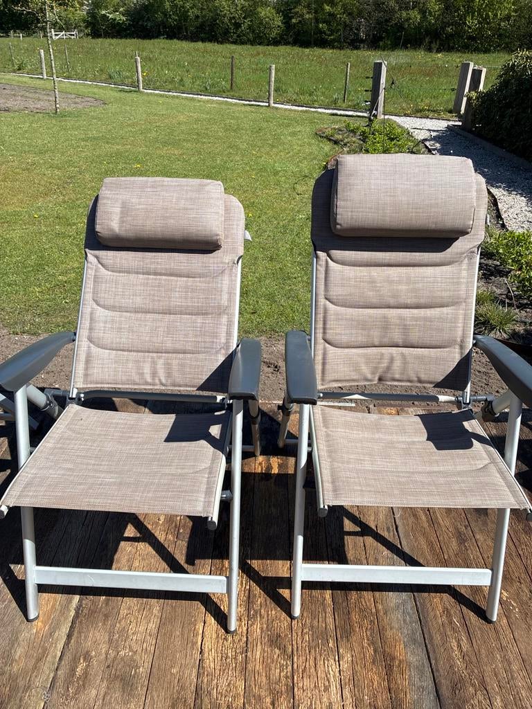 2 Bruine campingstoelen - Gebruikt maar nog prima, Ophalen, Gebruikt, Campingstoel