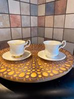 Royal Albert Val D’Or en Royal Albert kop en schotel,wit, Antiek en Kunst, Antiek | Servies los, Ophalen of Verzenden