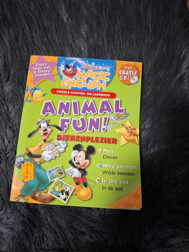 Disney Magic English: Animal Fun! Dierenplezier (met CD), Boeken, Ophalen of Verzenden, Zo goed als nieuw, Disney, Non-fictie