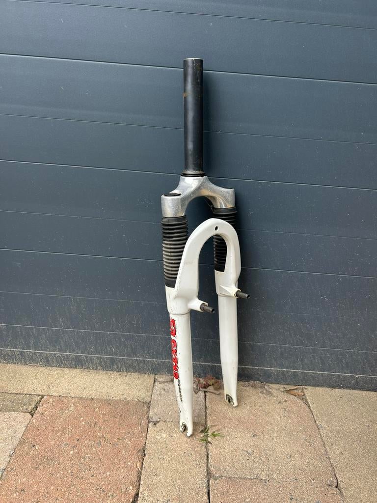 Vintage 24 inch mountainbike voorvork sr suntour, Fietsen en Brommers, Ophalen of Verzenden, Zo goed als nieuw, 20 inch of meer