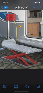 Te koop gevraagd. Til lift voor caravan / camper, Ophalen, Gebruikt