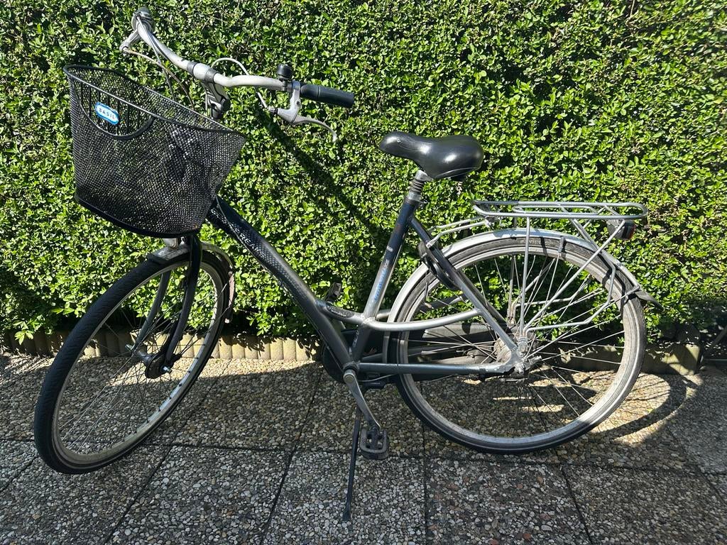 Batavus fiets met mand - Ideaal voor dagelijks gebruik, Velgrem, Versnellingen, Batavus, Ophalen of Verzenden