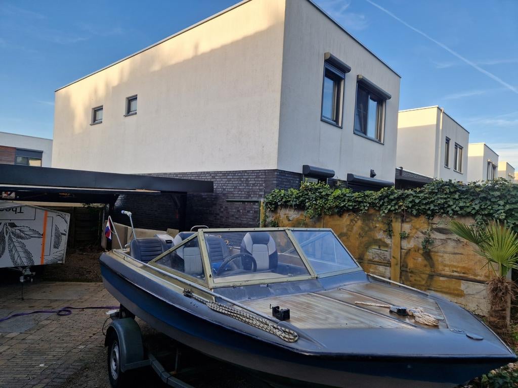 Klassieke speedboot met trailer, Watersport en Boten, Speedboten, Ophalen, Geen motor, Gebruikt, Minder dan 3 meter