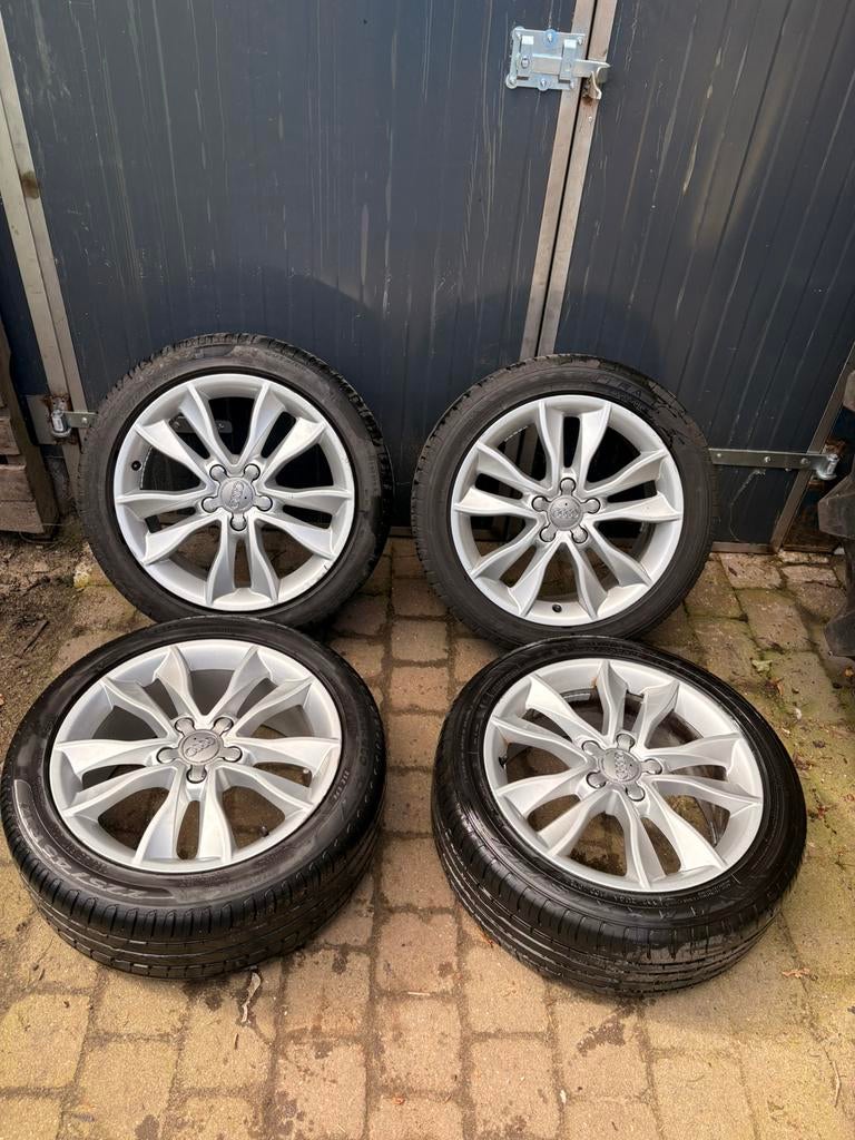 Originele Audi A3 velgen met banden, 17 inch, Auto-onderdelen, Banden en Velgen, Ophalen, Gebruikt, Banden en Velgen, 17 inch