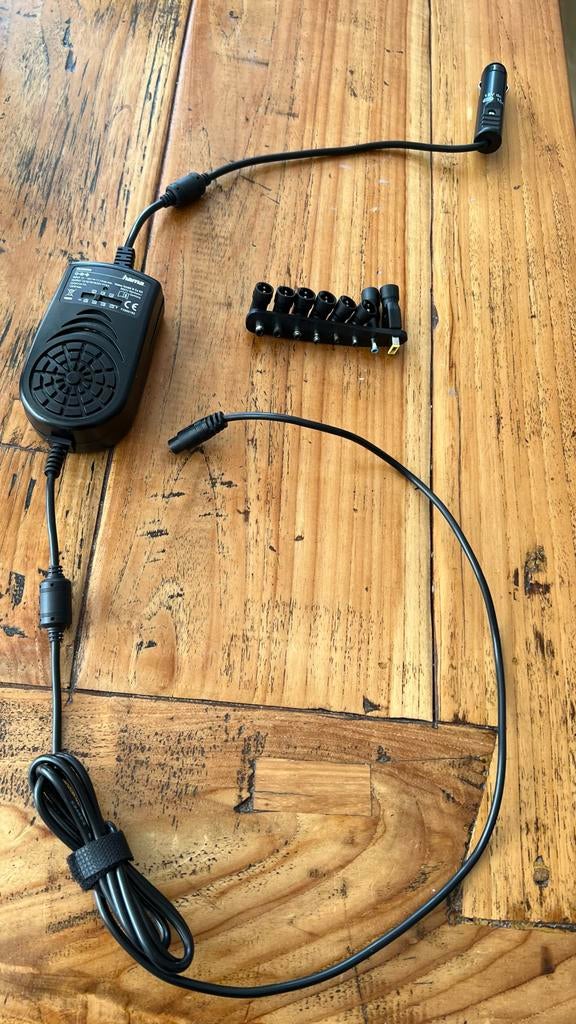Hama autolader voor laptop, Ophalen, Zo goed als nieuw