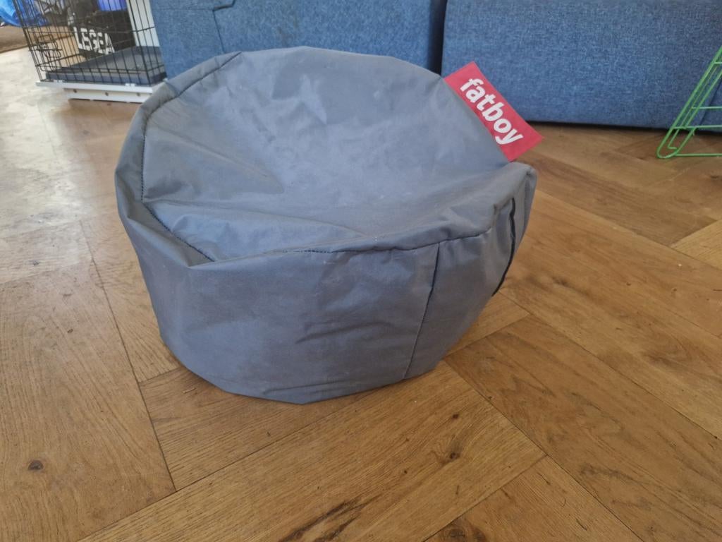 Fatboy poef grijs 30x50 cm, Huis en Inrichting, Banken | Voetenbanken en Poefen, Ophalen