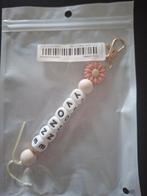 Sleutelhanger met naam 'Yvonne' en bloem, Ophalen of Verzenden, Nieuw, Overige typen